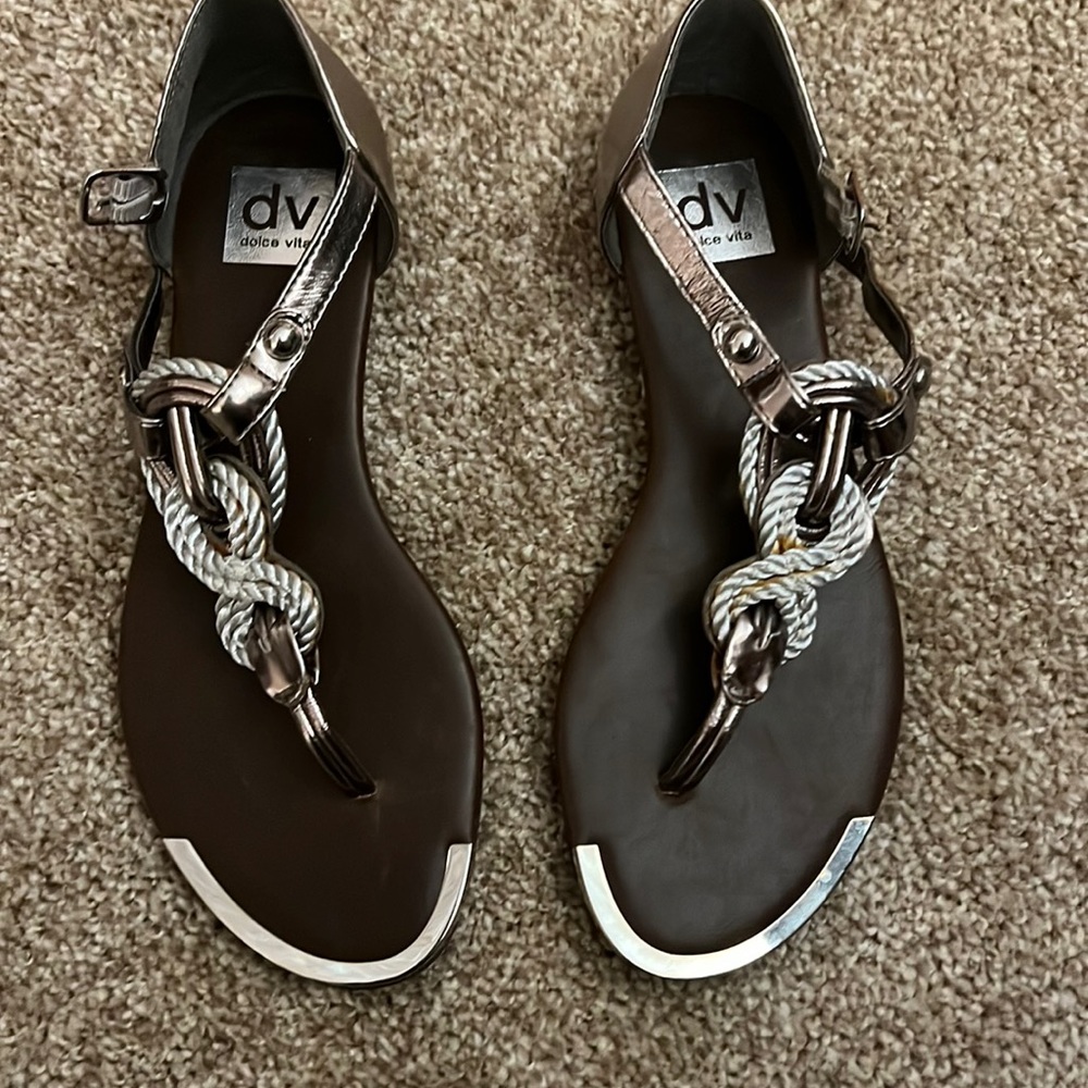 dolce vita new shoes never worn silver and pewter